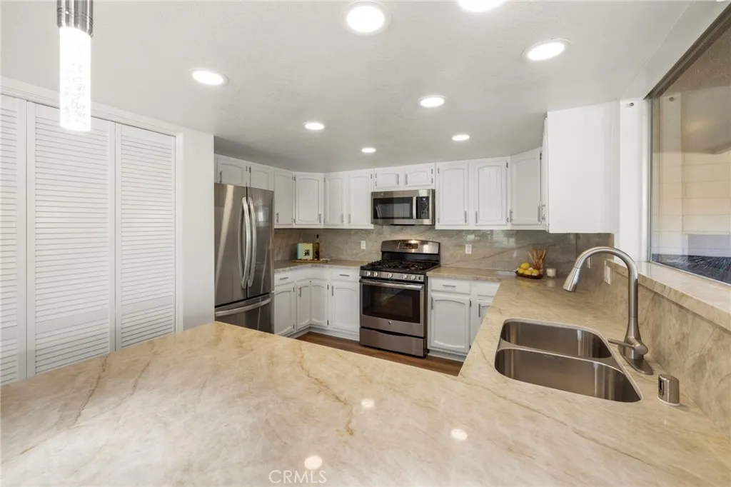 Additional image 89 of 27121 Calle Caballero Unit B, San Juan Capistrano, CA 92675
