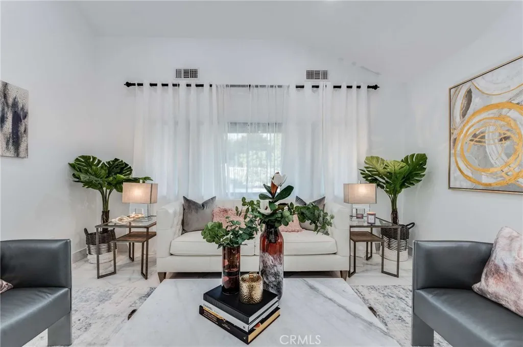 Additional image 10 of 3890 Shadow Grove Road, Pasadena, CA 91107