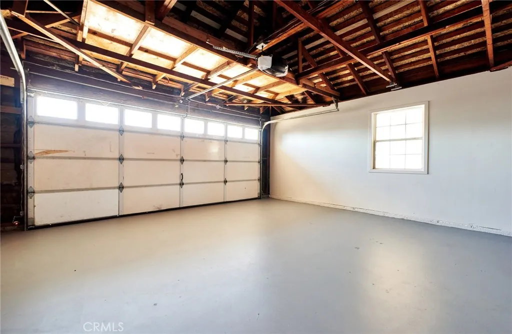 1889 Richard St, Pomona, CA 91767