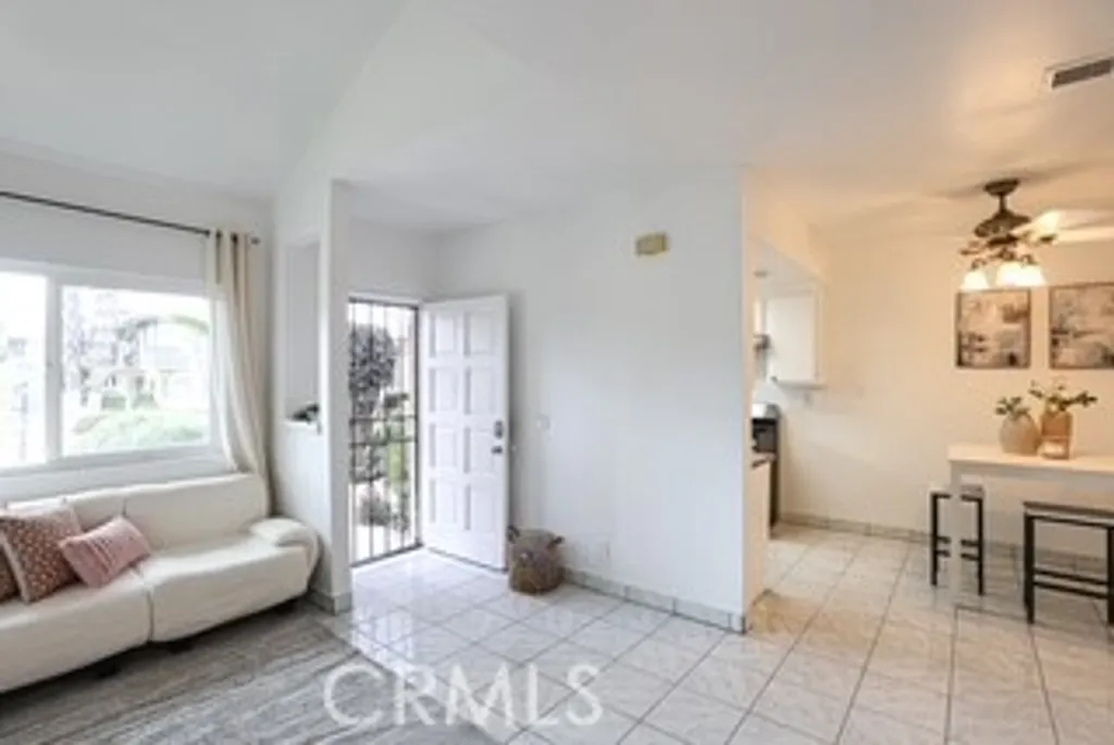 Additional image 4 of 1671 E Kingsley Ave Unit B, Pomona, CA 91767