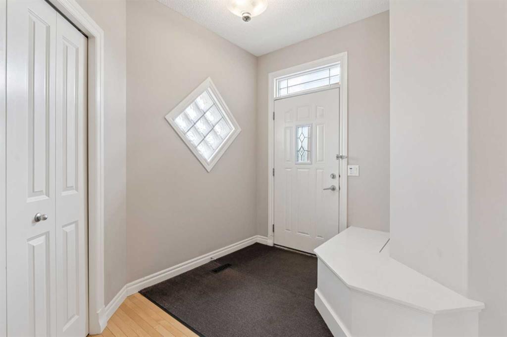Additional image 5 of 357 Kincora Drive NW, Calgary, AB, T3R 1N3