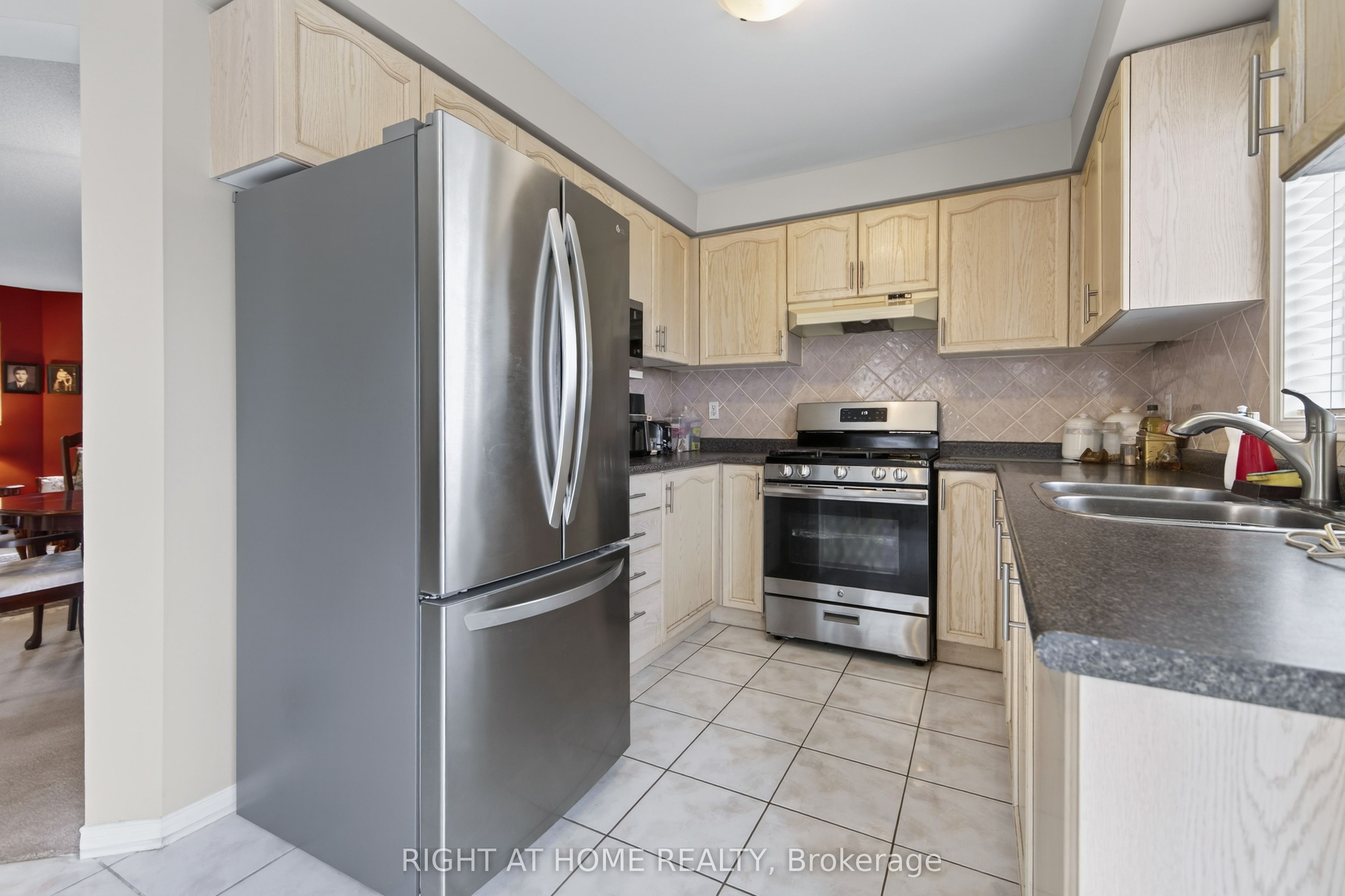 Additional image 6 of 1338 Vincent Crescent, Innisfil, ON, L9S 1Z8