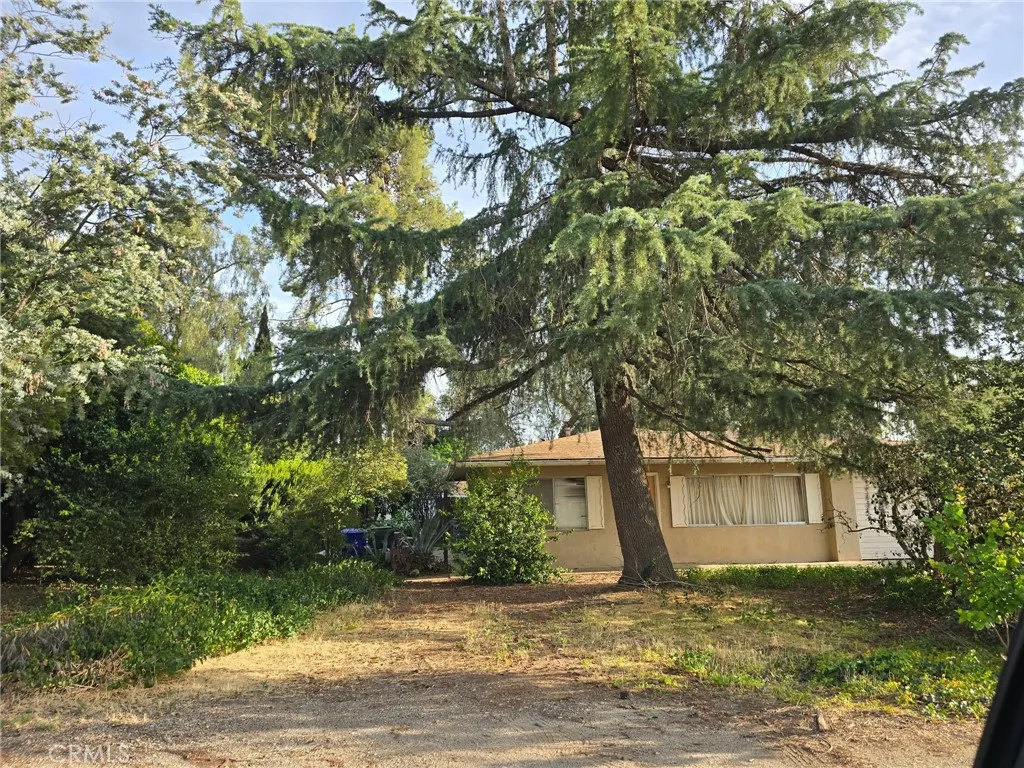 12942 3rd St, Yucaipa, CA 92399 photo 5