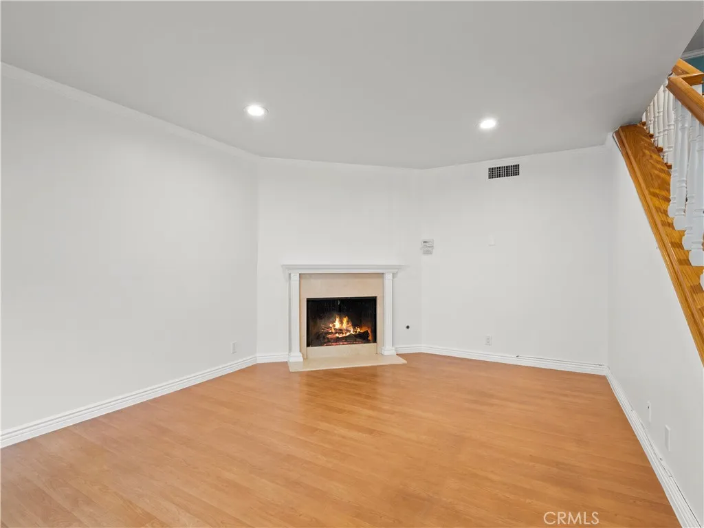Additional image 41 of 18411 Hatteras Street Unit 138, Tarzana, CA 91356
