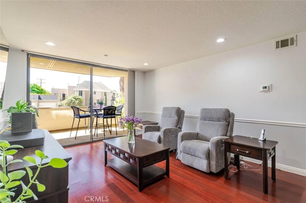Additional image 7 of 750 S Spaulding Avenue Unit 129, Los Angeles, CA 90036