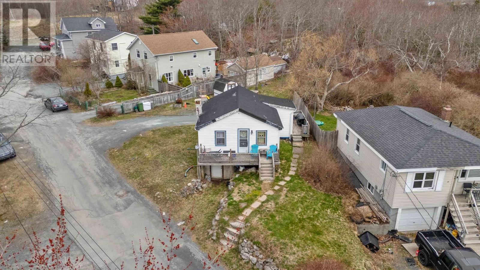 1 Trelyn Road, Halifax, NS, B3P1N8