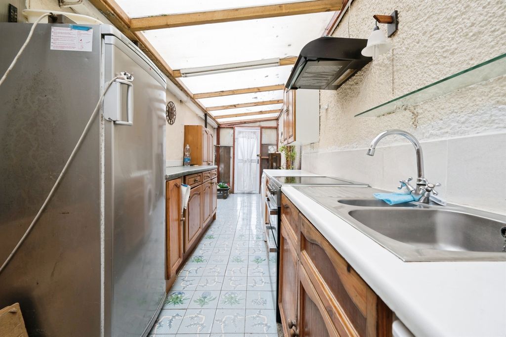 Additional image 7 of 3 bed semi-detached house for saleWilmer Road, Eastleigh SO50