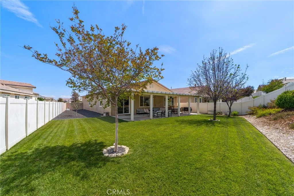 Additional image 33 of 18068 Milkweed Ln, San Bernardino, CA 92407