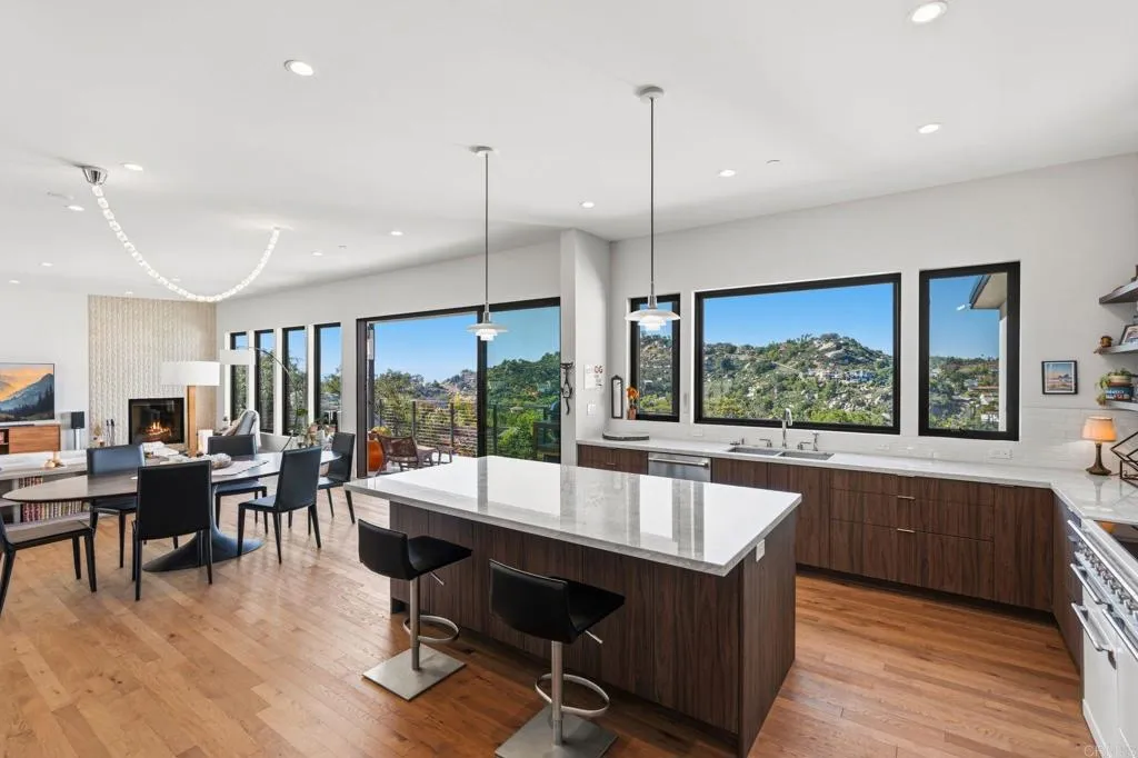 Additional image 93 of 10042 Tall Oak Dr, Escondido, CA 92026