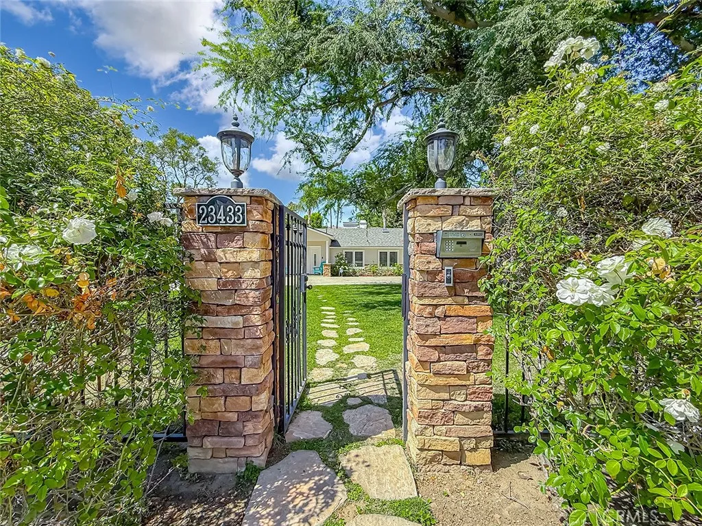 Additional image 6 of 23433 Hatteras St, Woodland Hills, CA 91367
