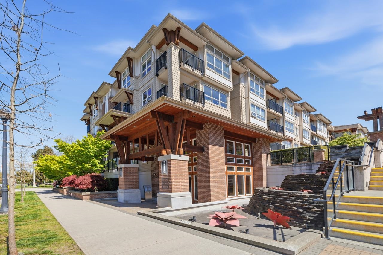 205-6800 Eckersley Road, Richmond, BC, V6Y 0E7