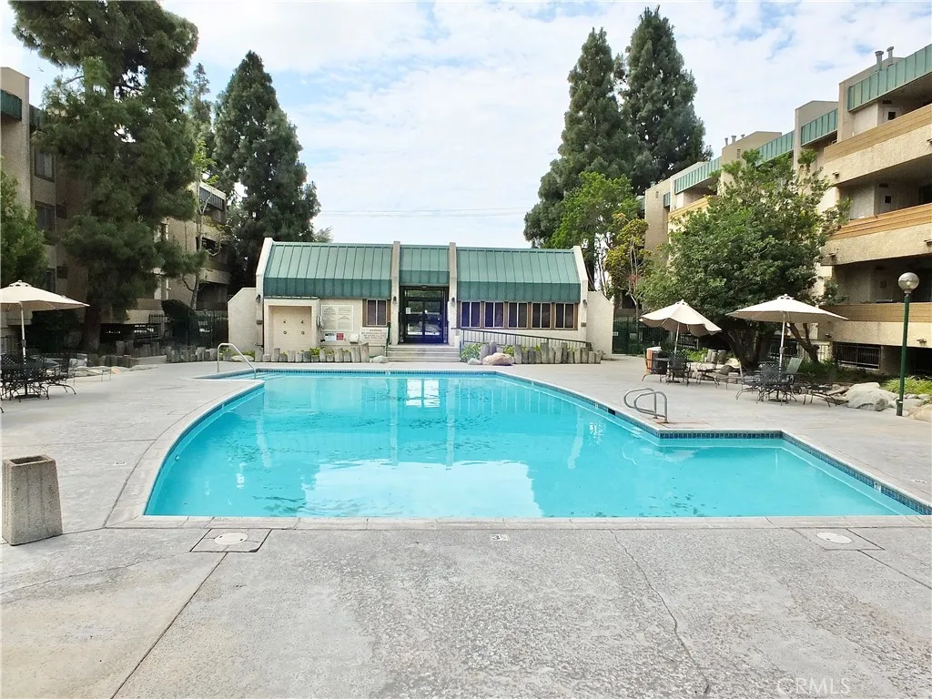 Additional image 83 of 12121 Centralia Street Unit 206, Lakewood, CA 90715