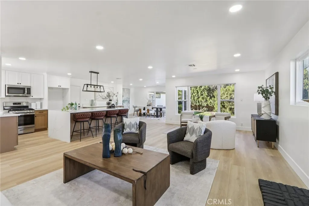 Additional image 7 of 10007 Debra Avenue, Granada Hills, CA 91343