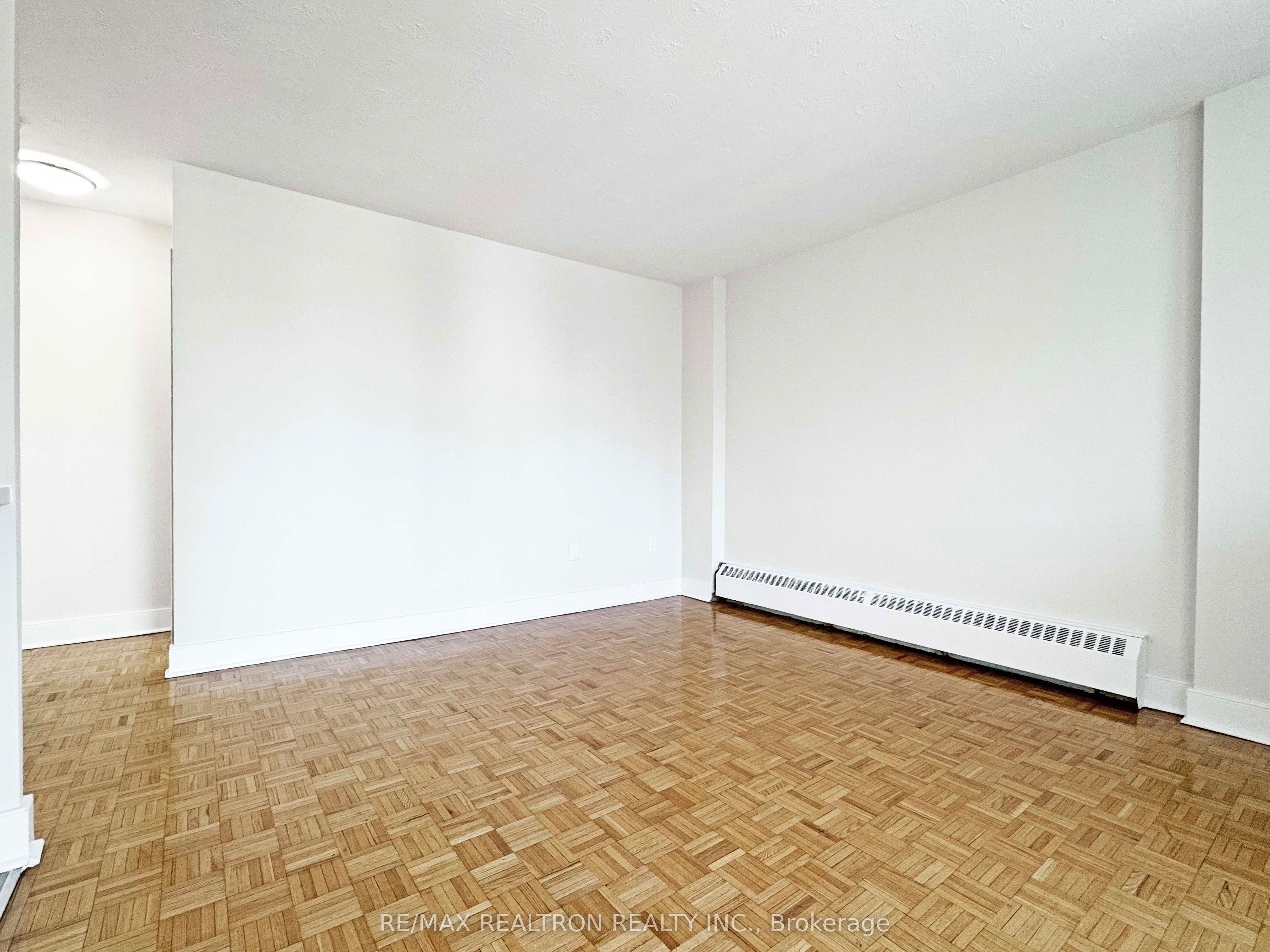 Additional image 4 of 505-485 Huron Street, Toronto, ON, M5R 2R5