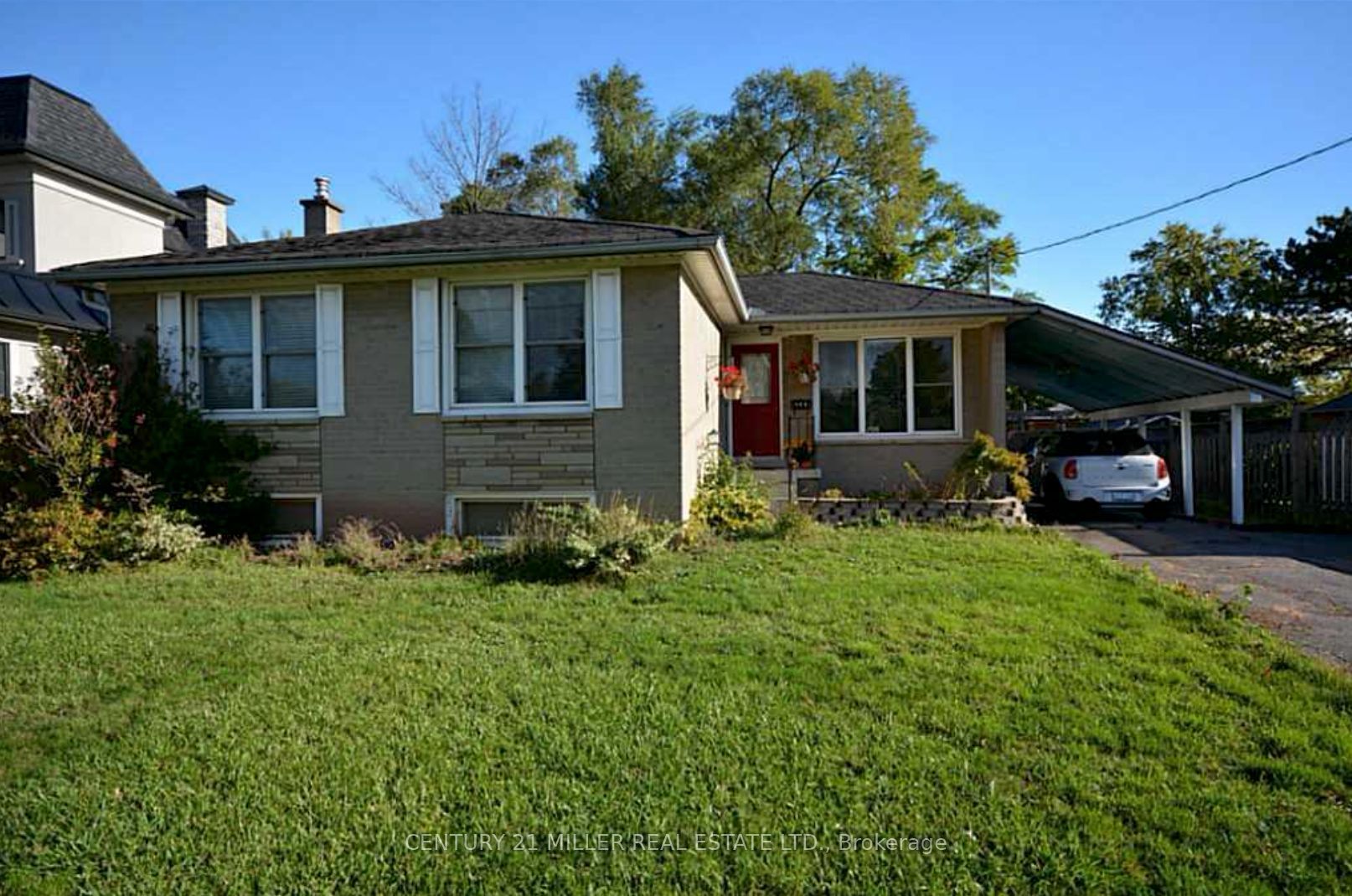 469 Scarsdale Crescent, Oakville, ON, L6L 3W8