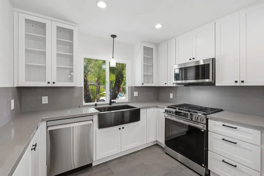 Additional image 8 of 1999 E Pointe Avenue, Carlsbad, CA 92008