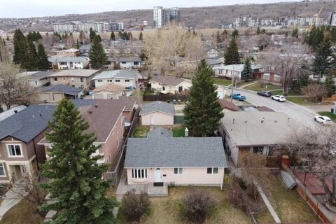 Additional image 7 of 7615 36 Avenue NW, Calgary, AB, T3B1V2