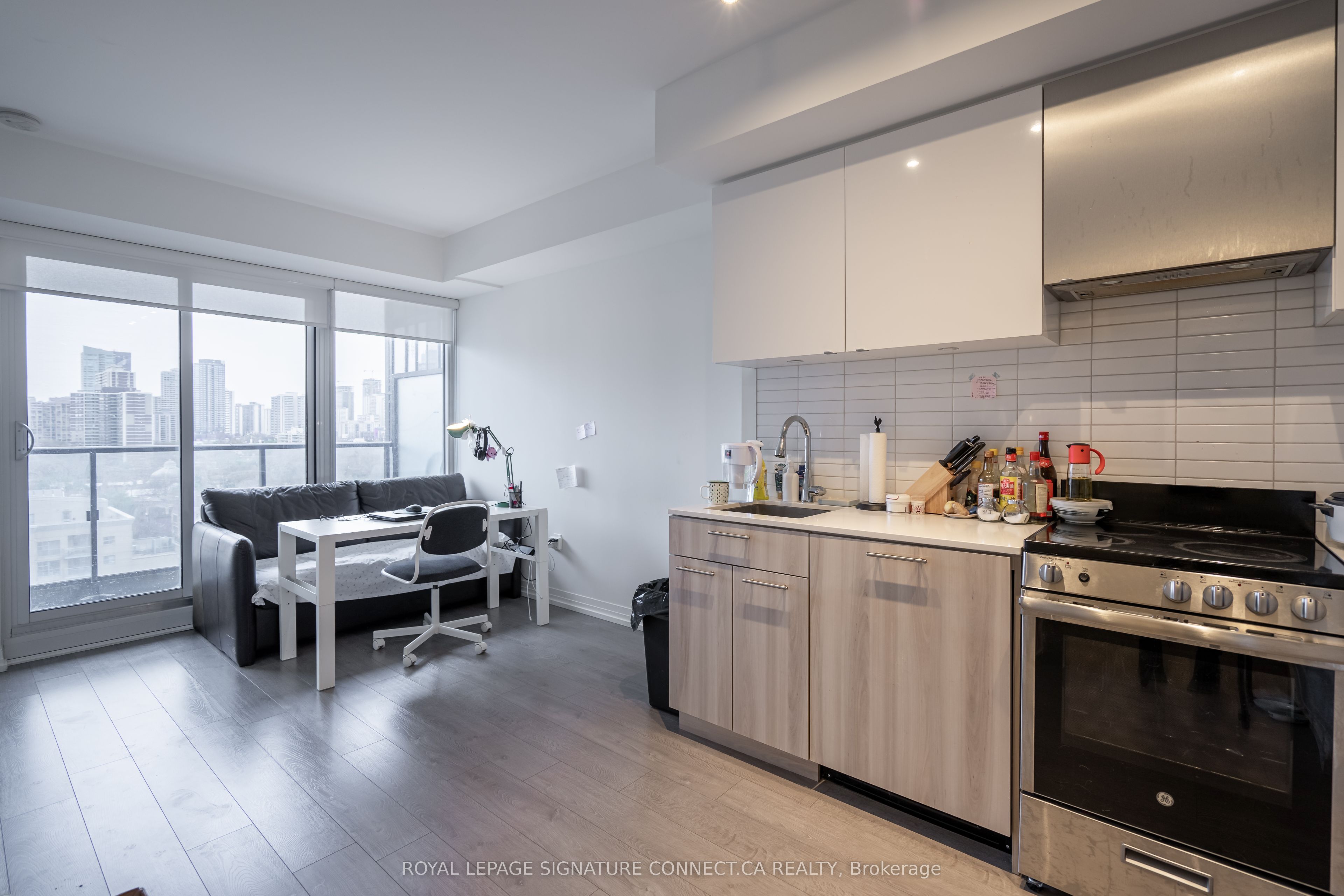 Additional image 4 of 1603-251 Jarvis Street, Toronto, ON, M5B 0C3