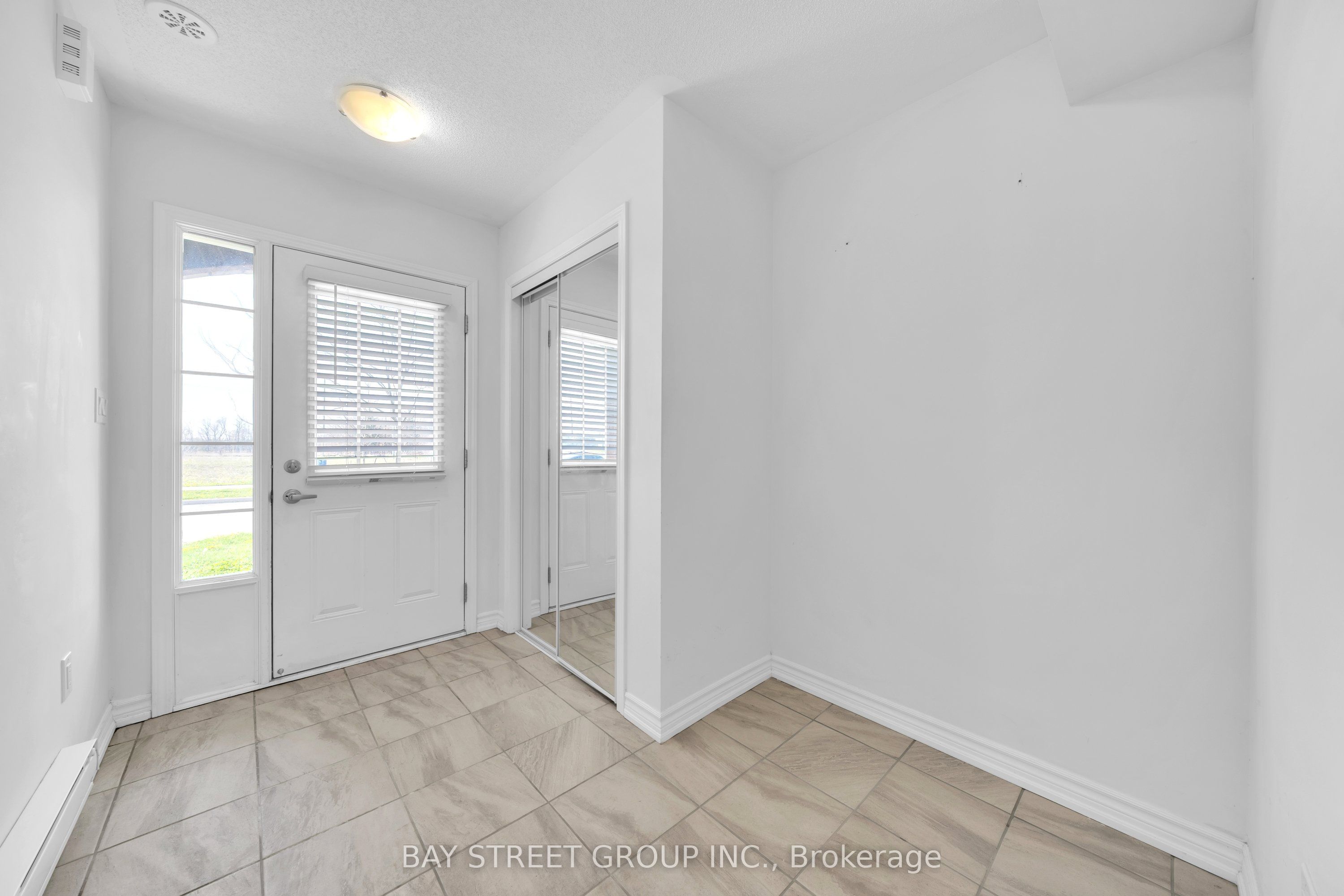 Additional image 2 of 79 Bluegill Crescent, Whitby, ON, L1P 1Y5