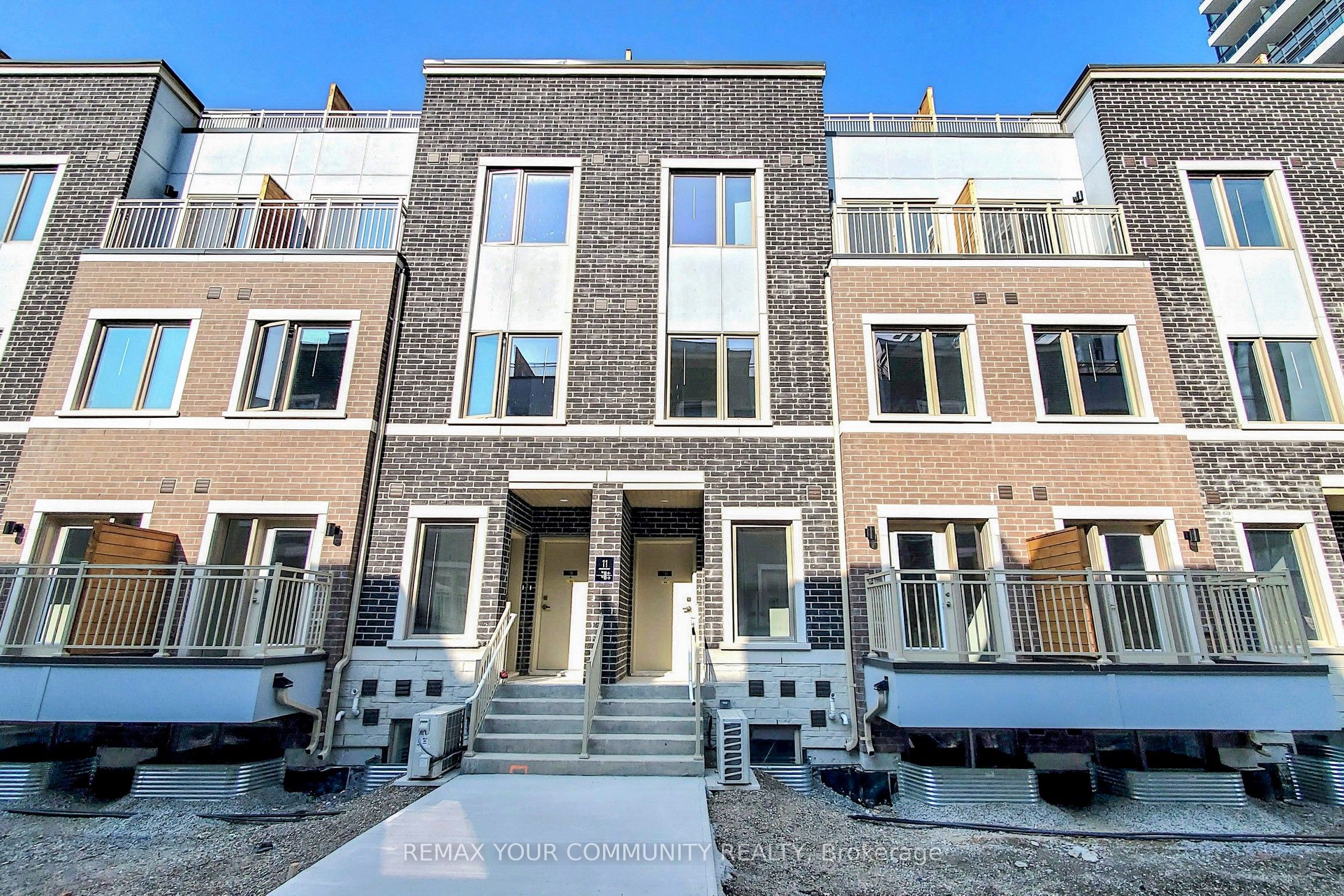 20-11 Honeycrisp Crescent, Vaughan, ON, L4K 0N6