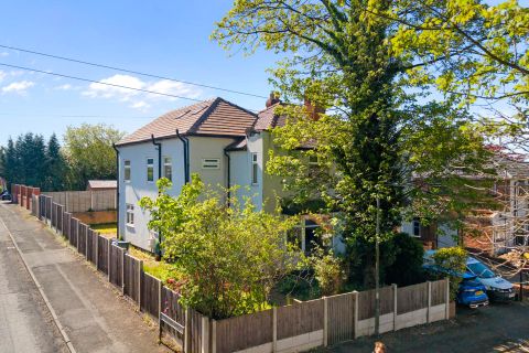 Chandos Road, Prestwich M25