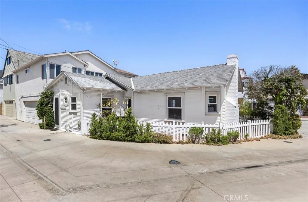 Additional image 5 of 805 W Bay Ave, Newport Beach, CA 92661