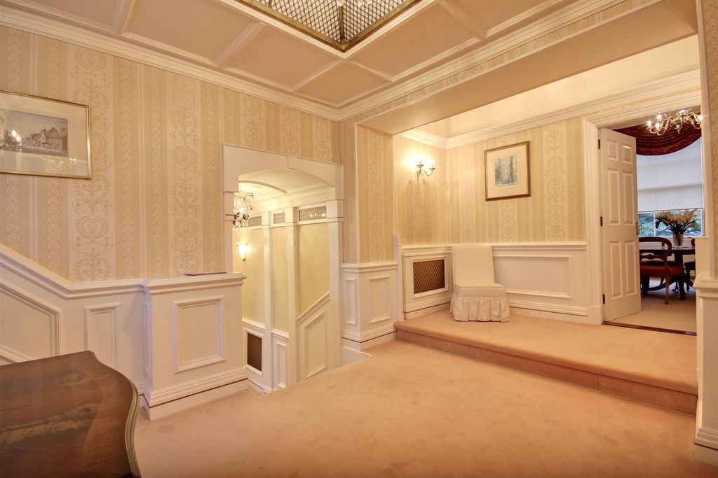 Additional image 21 of 2 bed flat for saleHall Park, Swanland, North Ferriby HU14