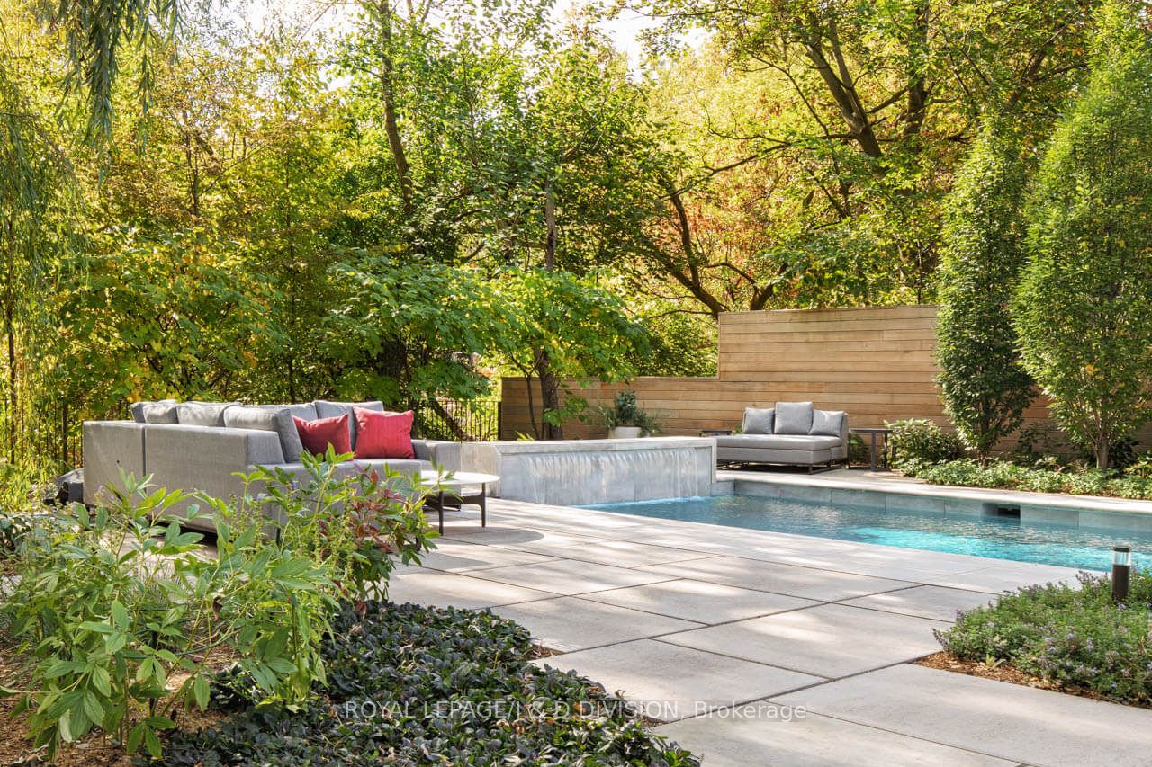Additional image 2 of 5 Brookfield Road, Toronto, ON, M2P 1B1