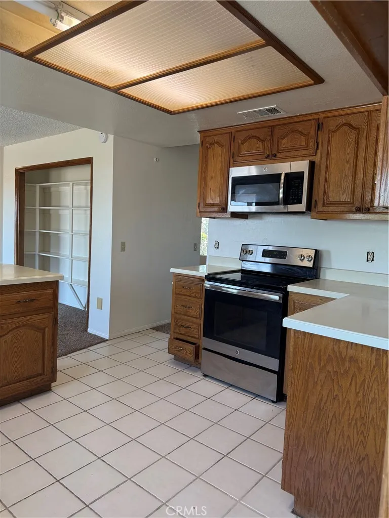 Additional image 31 of 225 Summit View Dr, Calimesa, CA 92320