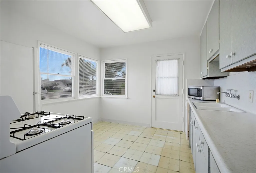 Additional image 53 of 5219 Gundry Avenue, Long Beach, CA 90805