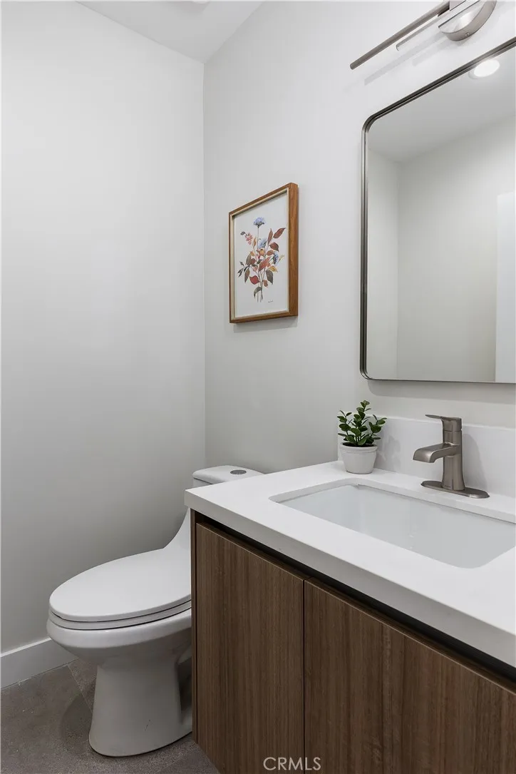 Additional image 25 of 2822 Rowena Ave, Silver Lake, CA 90039