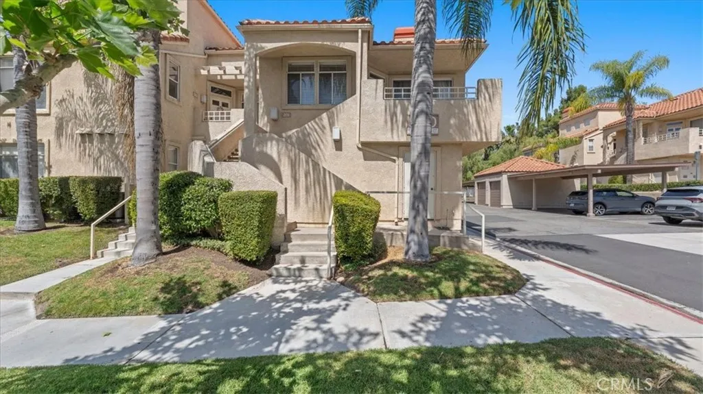 Additional image 2 of 3190 Puesta Del Sol Court Unit 201, Corona, CA 92882