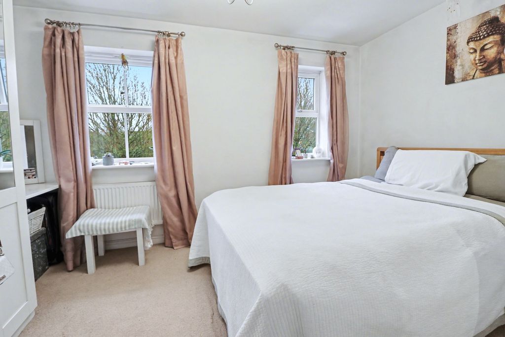 Additional image 6 of 2 bed terraced house for saleFawn Crescent, Hedge End SO30
