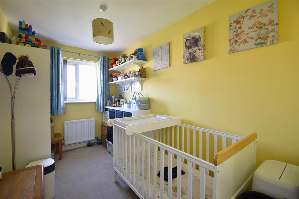 Additional image 3 of 2 bed flat for saleTop Floor Modern Apartment, Snowberry Walk, St George BS5