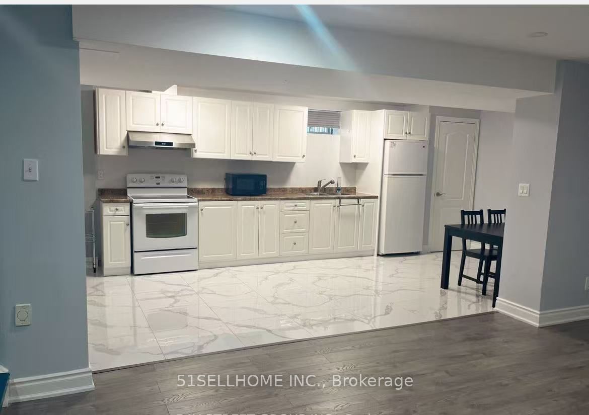 Additional image 3 of 1321 Willowvale Gardens, Mississauga, ON, L5V 1P6