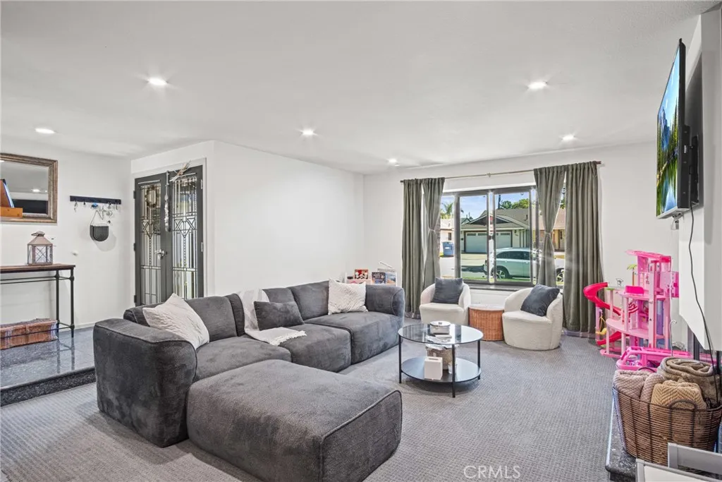 Additional image 4 of 2510 Brynwood St, Santa Ana, CA 92705
