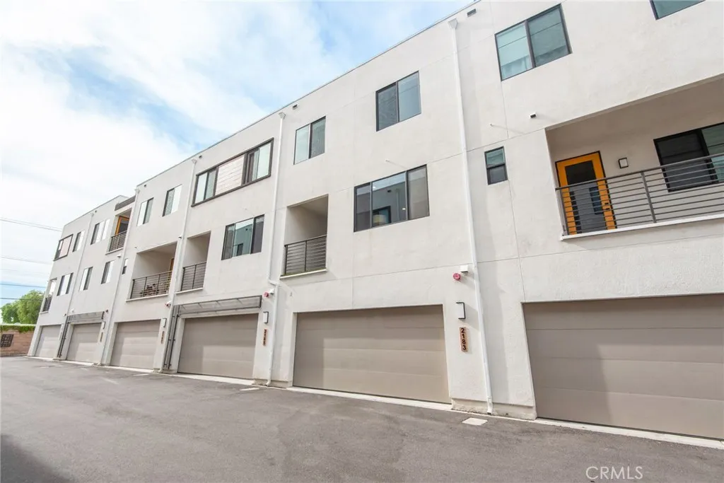 Additional image 97 of 2183 Bluewing Walk, Gardena, CA 90249