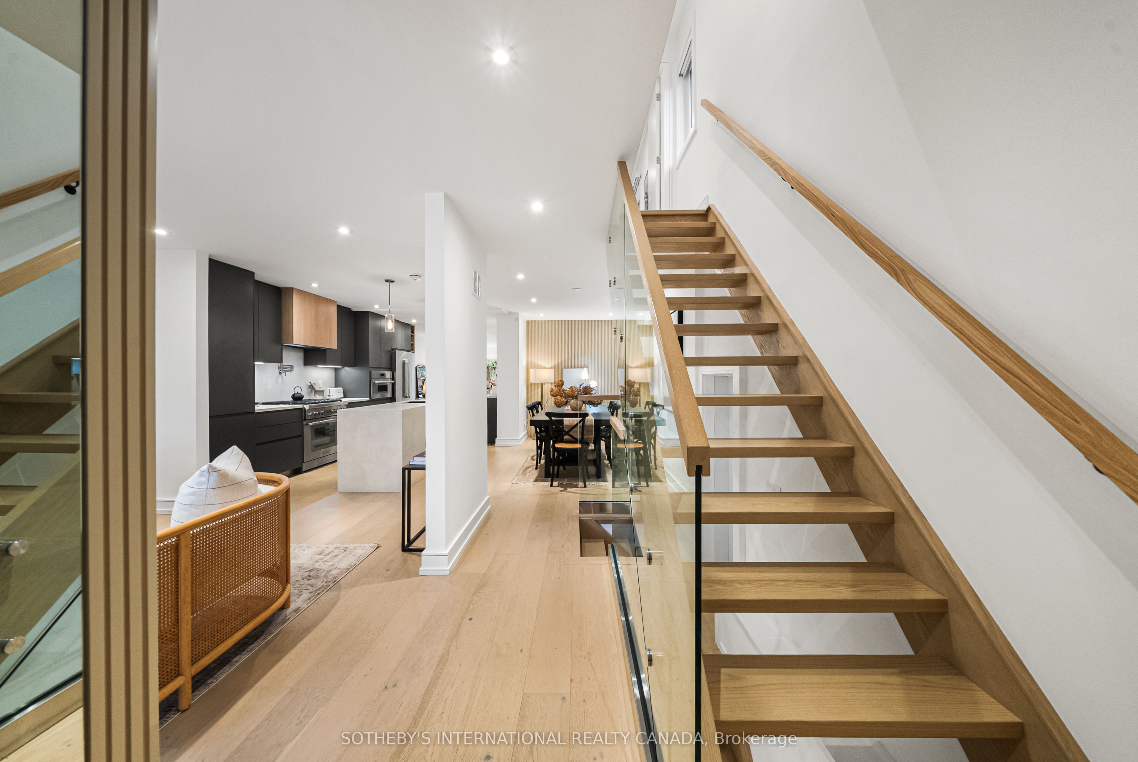 Additional image 3 of 138 Airdrie Road, Toronto, ON, M4G 1M5