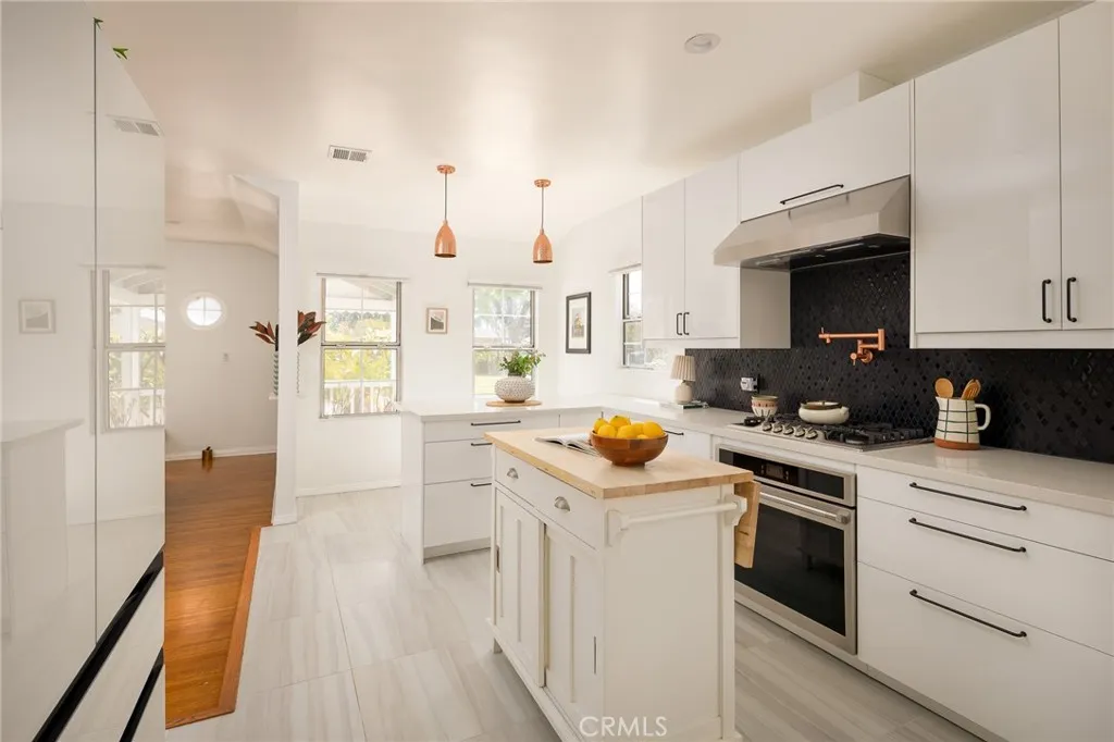 Additional image 13 of 1739 N Niagara St, Burbank, CA 91505