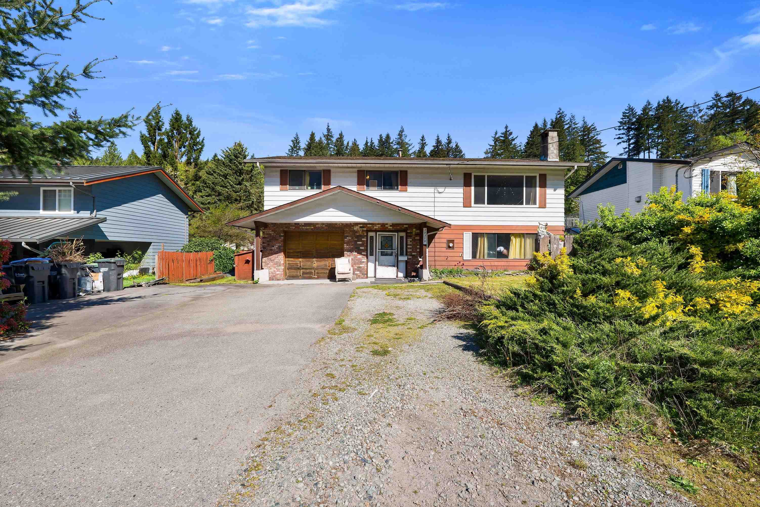 38319 Westway Avenue, Squamish, BC, V8B 0W6 photo 2