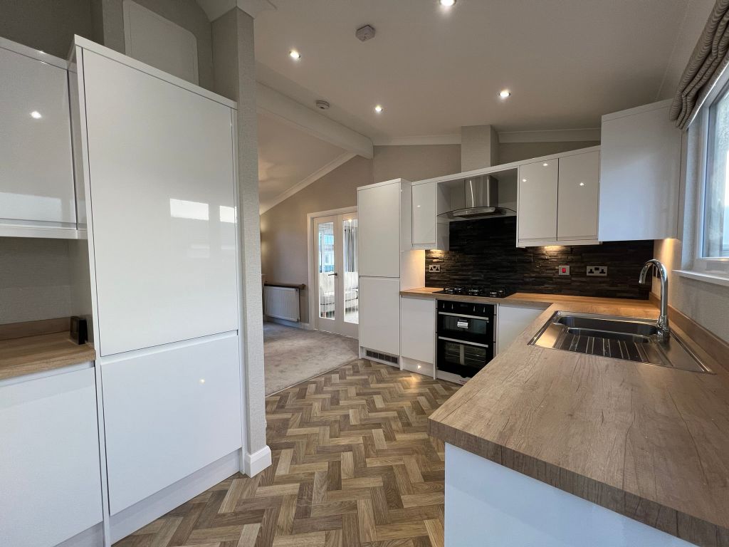 Additional image 5 of 2 bed mobile/park home for salePlot 30 East Court Steps, Saltmarshe Castle, Tedstone Warfe, Bromyard, Herefordshire HR7