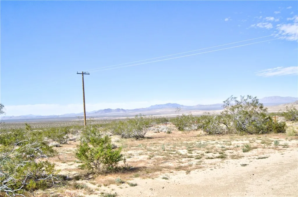 Additional image 6 of 51063 Joshua Tree Rd, Johnson Valley, CA 92285