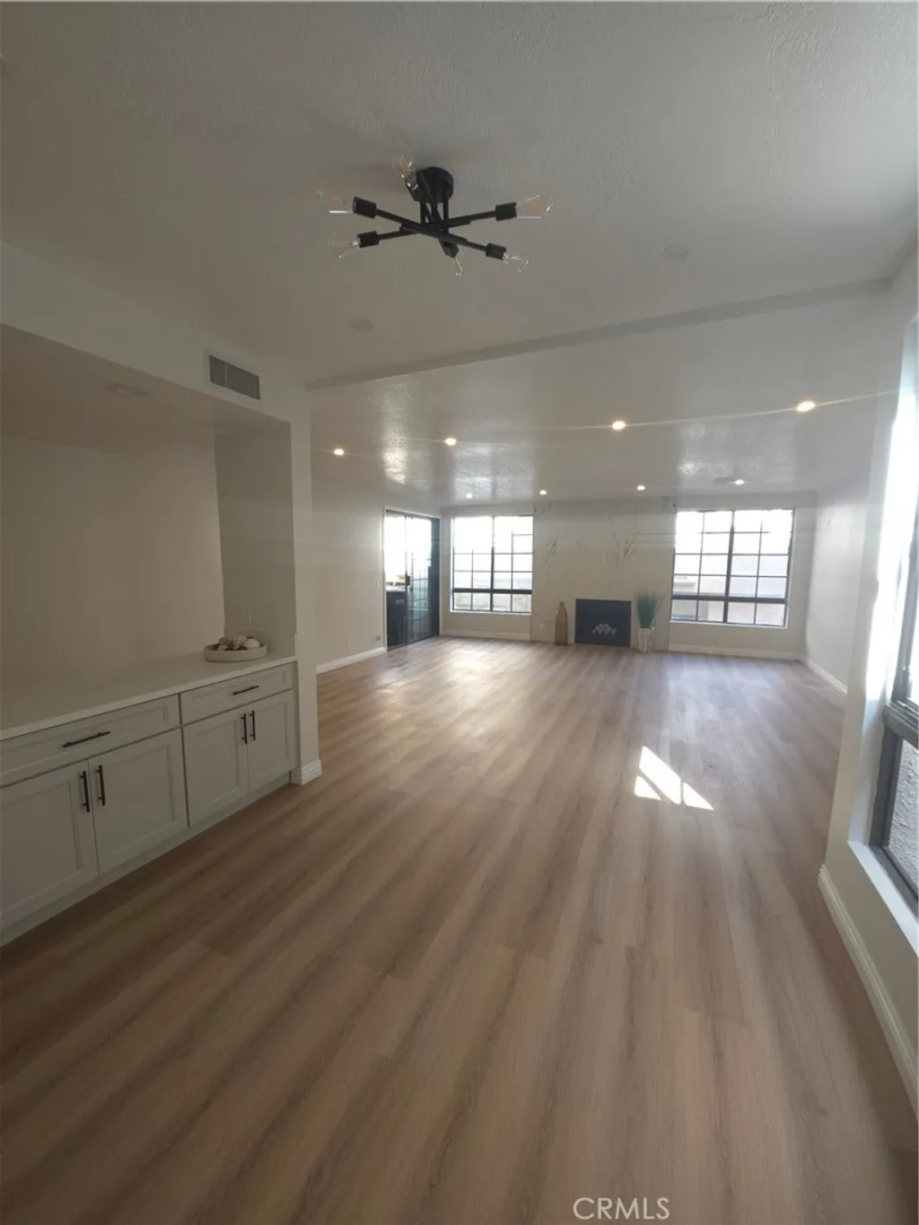 15150 Dickens Ave St Unit 203, Sherman Oaks, CA 91403 photo 5