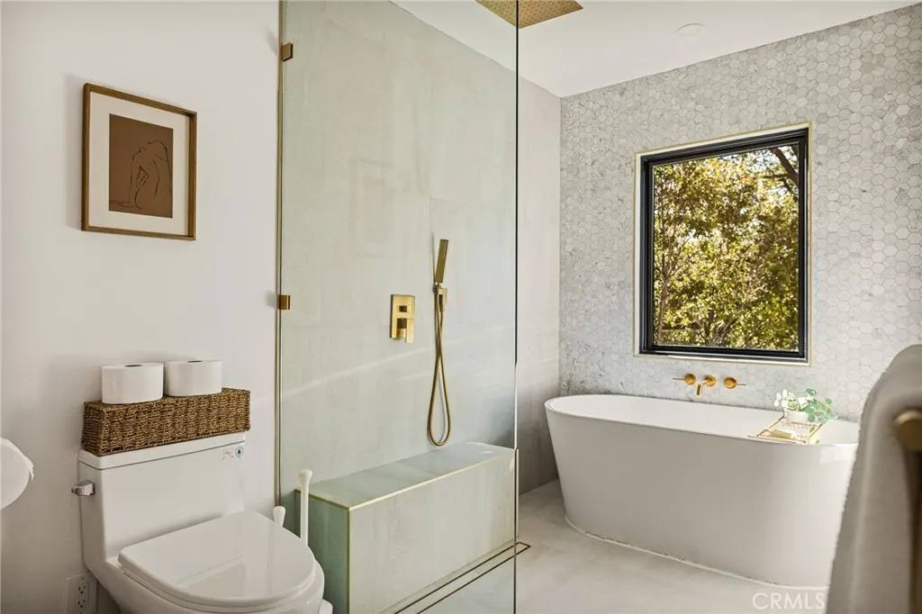 Additional image 7 of 1204 Yellowstone Dr, Lake Arrowhead, CA 92352