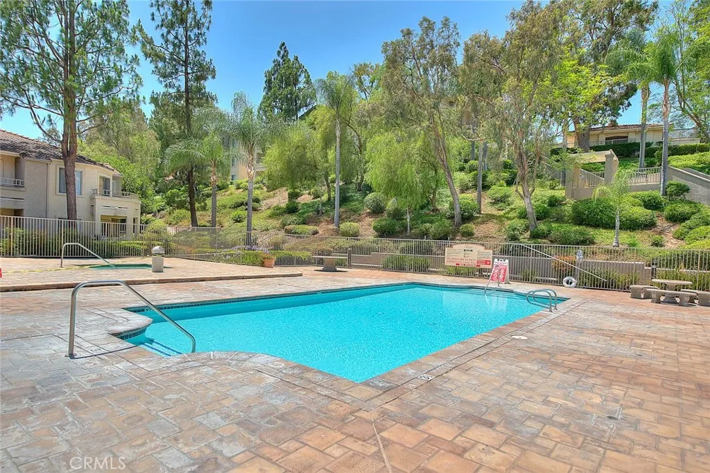 Additional image 4 of 1020 La Terraza Cir Unit 104, Corona, CA 92879