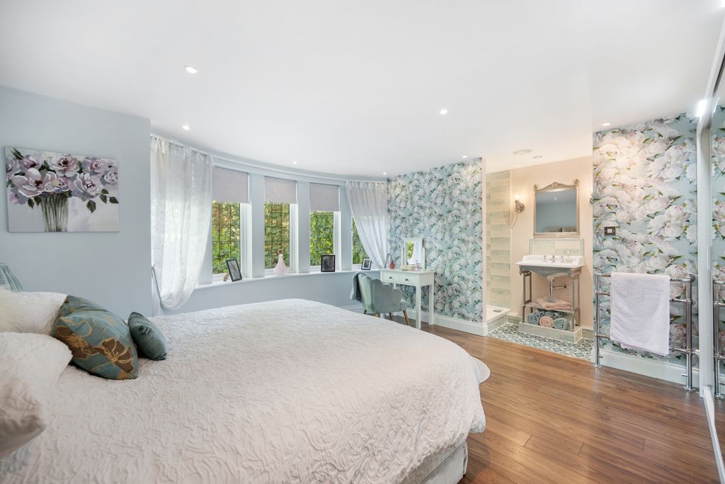 Additional image 15 of 6 bed detached house for saleTorkington Road, Wilmslow, Cheshire SK9