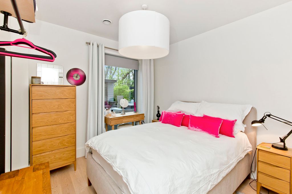 Additional image 15 of 3 bed flat for saleDonaldson Crescent, Wester Coates, Edinburgh EH12
