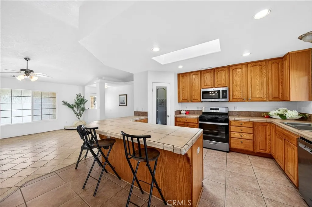 Additional image 9 of 1246 Locust Rd, Pinon Hills, CA 92372