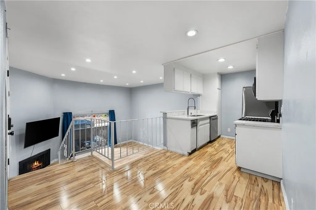 Additional image 6 of 5500 Lindley Ave Unit 106, Encino, CA 91316