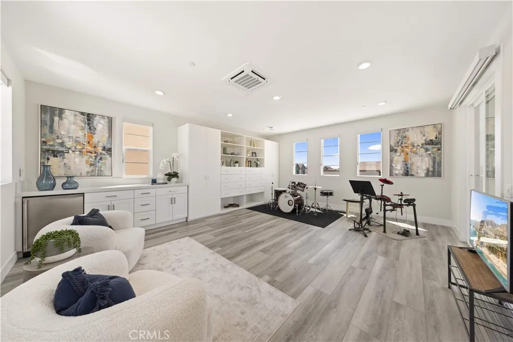 Additional image 86 of 228 Merit, Irvine, CA 92618